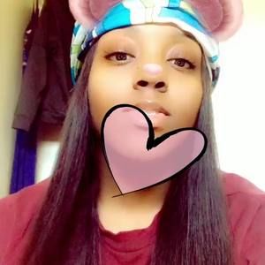 Meet your Posher, Zoe